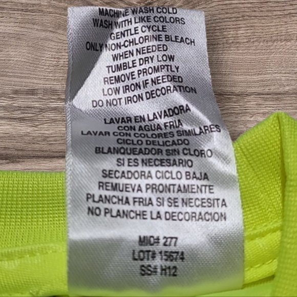 BOY'S BATMAN TANK TOP - Picture 5 of 6